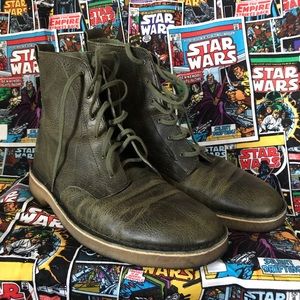 Clark’s Original Desert Mali Boots